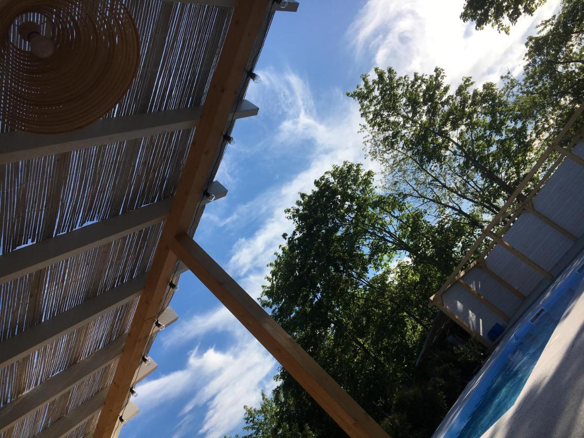 Domki Morska Przygoda Sarbinowo Buitenkant foto
